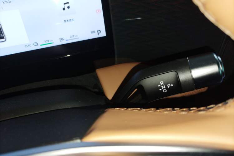 Used  L7 2025 EM-i 115km Exploration+ Edition