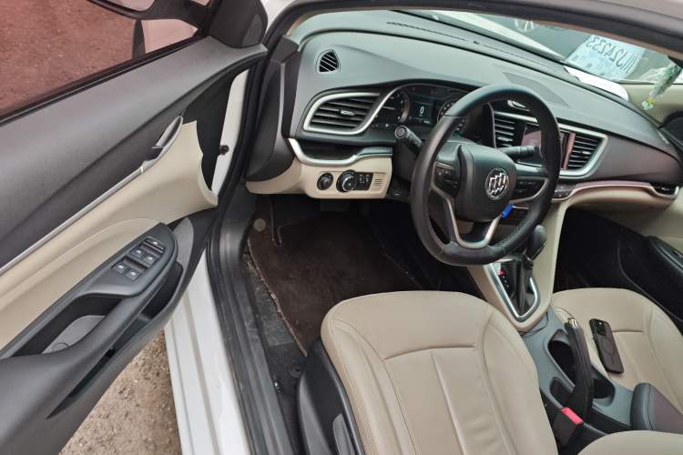 Used Buick GT 2019 15T Dual-Clutch Connected Elite Model China VI
