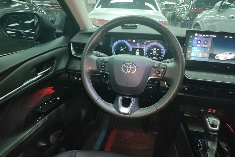 Used Toyota Camry 2024 Dual-Motor 2.0 HG Premium Edition