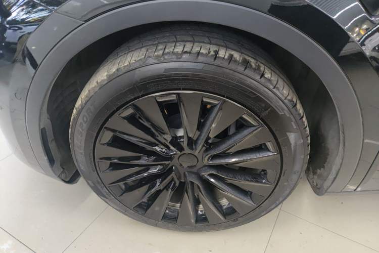 Used Tesla Model Y 2022 Rear-Wheel-Drive Version
