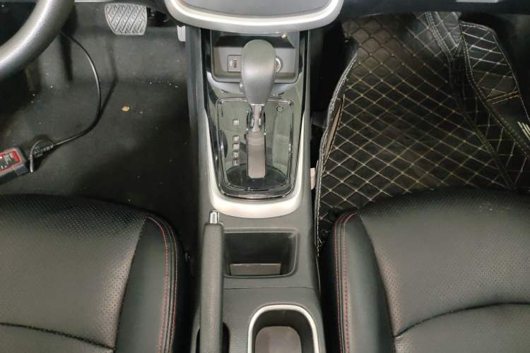 Used Nissan Tiida 2021 1.6L CVT Cool Edition
