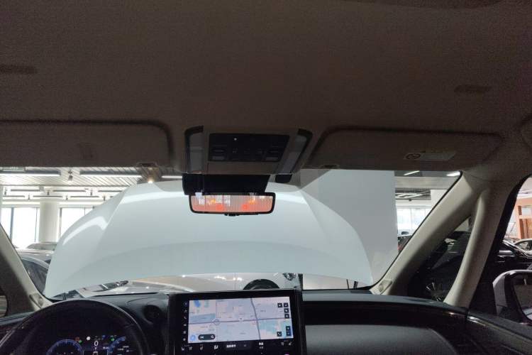 Used Toyota Alphard 2024 Dual-Engine 2.5L Deluxe Edition
