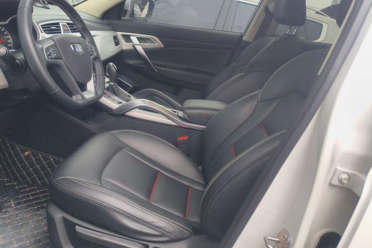 Used Geely Auto Emgrand X7 Sport 2018 1.8TD Automatic Two-Wheel Drive Zhiya Model
