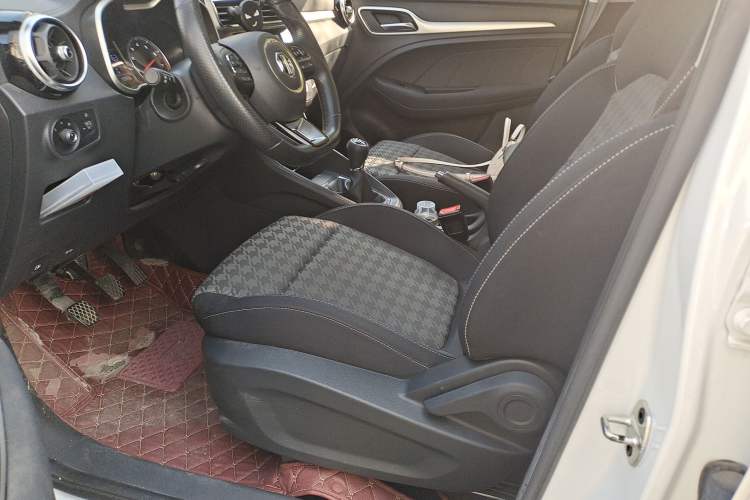 Used MG ZS 2019 1.5L Manual 65-inch Giant-Sized Sunroof Global Edition China VI Standard