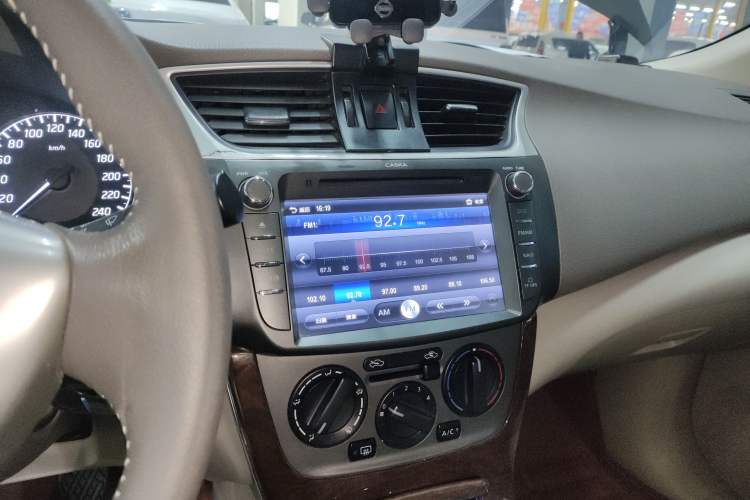 Used Nissan Sylphy 2012 1.6 XL Manual Luxury Edition
