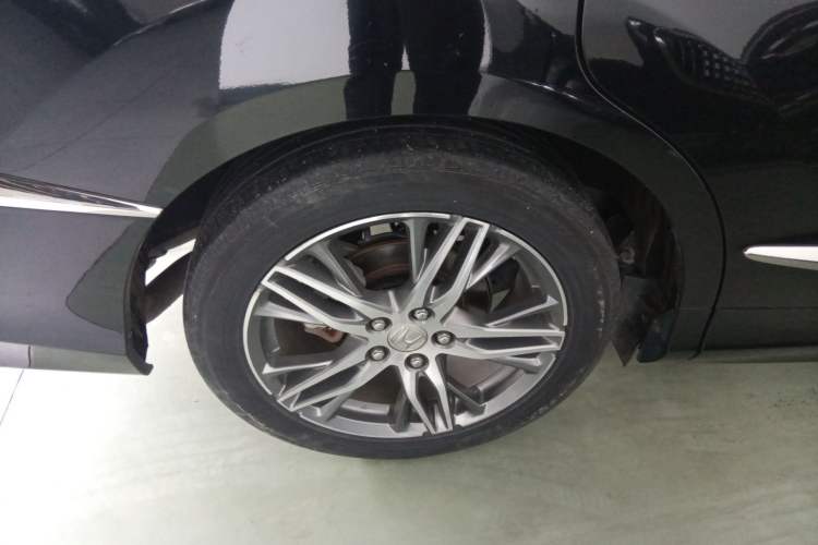 Used Honda Elysion 2019 2.0L Hybrid Luxury Edition
