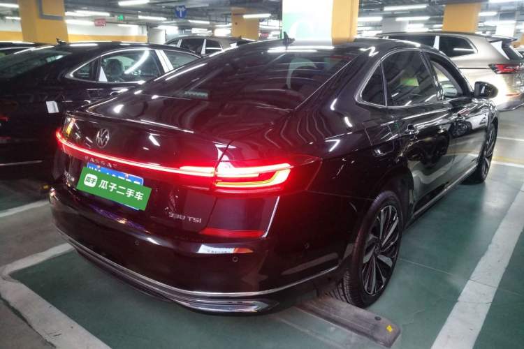 Used Volkswagen Passat 2022 330TSI Luxury Edition