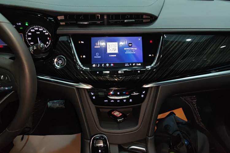 Used Cadillac XT6 2022 2.0T Six-Seater Four-Wheel-Drive Luxury Standard Edition
