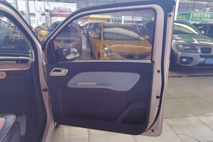 Used Wuling Hongguang MINIEV 2022 Macaron Premium Model – Lithium Iron Phosphate