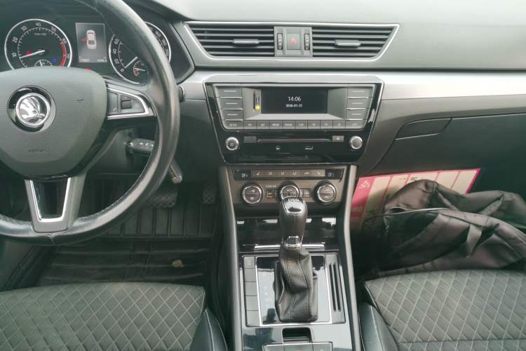 Used Skoda Superb 2016 TSI280 DSG Innovation Edition