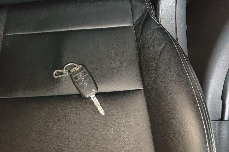 Used Kia K3 2013 1.6L Manual GLS
