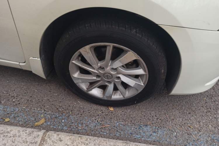 Used Nissan Sylphy 2014 1.6XV CVT Deluxe Edition
