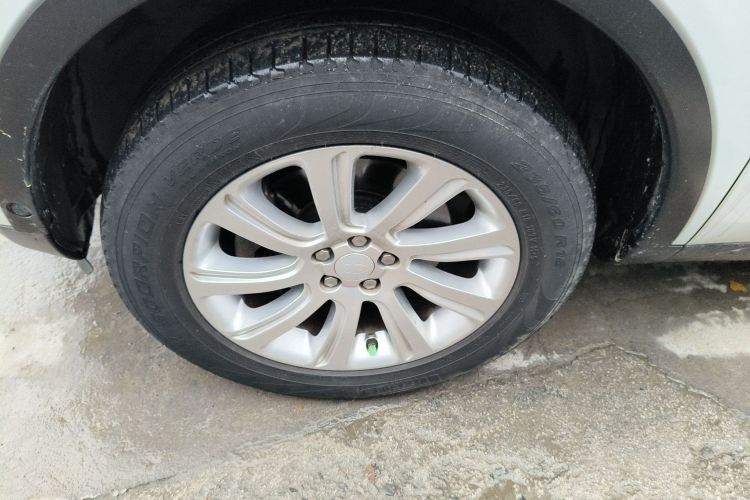 Used Land Rover Discovery Sport 2019 240 PS PURE Edition China VI Standard
