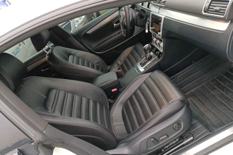 Used Volkswagen FAW-Volkswagen CC 2016 1.8TSI Prestige Model