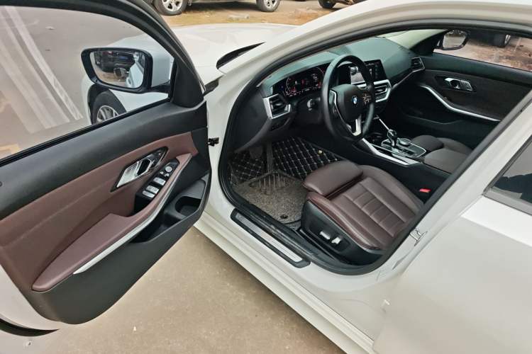 Used BMW 3 Series 2020 320i Sport Package