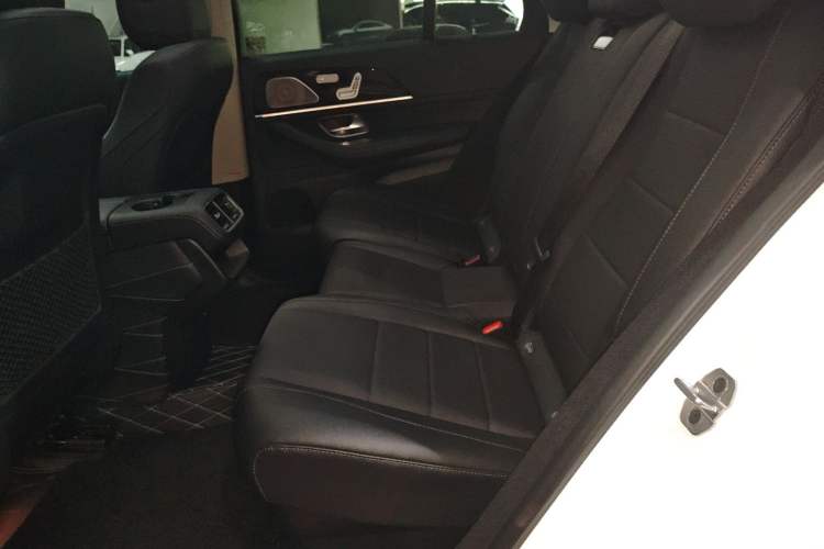 Used Mercedes-Benz GLE 2022 GLE 350 4MATIC Stylish Model
