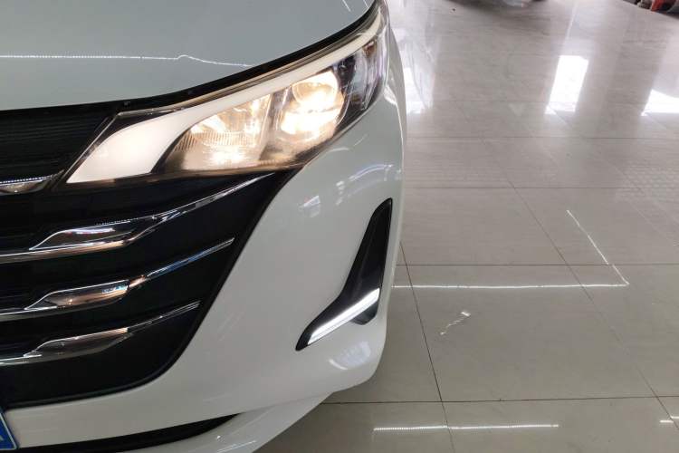 Used GAC Trumpchi M6 2019 270T Automatic Luxury Edition (7-seater) China V Standard