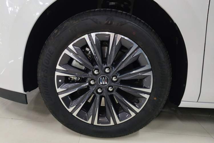 Used Buick GL8 2025 Lu Zun Smart Enjoyment Edition