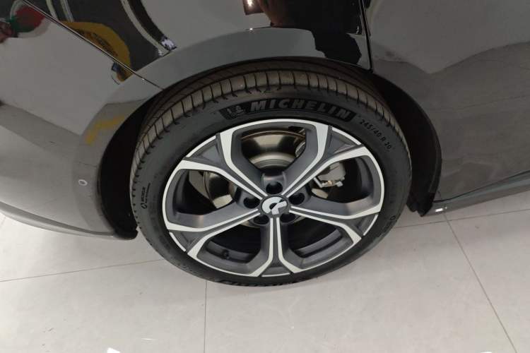 Used Nio ET5T 2025 75 kWh Touring