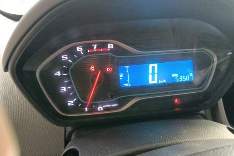 Used Chevrolet Aveo Sonic 2014 Sedan 1.4SL MT Comfort Edition
