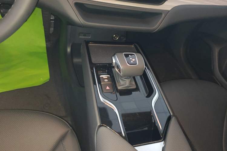 Used Hongqi E-QM5 2024 560km PLUS