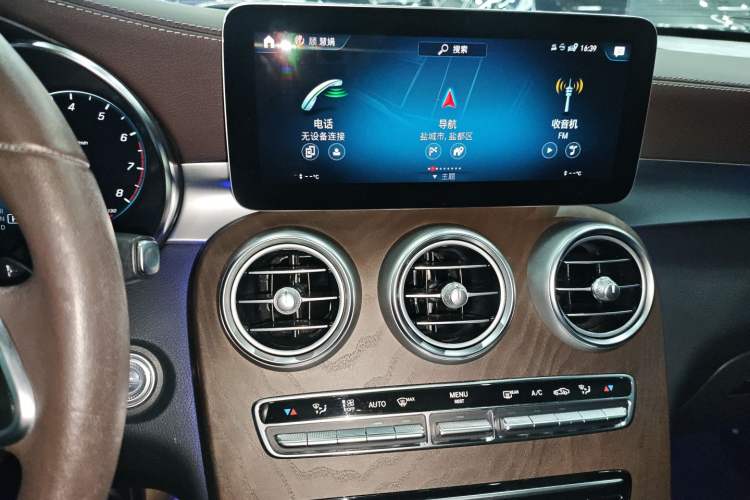 Used Mercedes-Benz GLC 2022 Facelift GLC 260 L 4MATIC Luxury Edition
