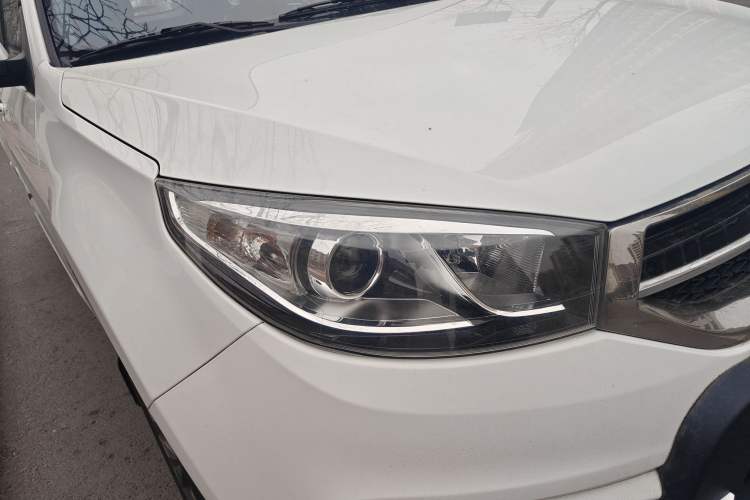 Used Chery Tiggo 3 2016 1.6L Manual ZhiShang Edition
