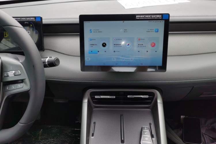 Used BYD Qin PLUS 2025 DM-i Smart Drive 55KM Leading Model
