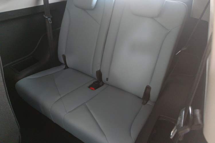 Used Chery Little Ant 2022 Restyled Version Sweet Pink Edition Half-Sugar Version 28.8 kWh 30 kW 301 km
