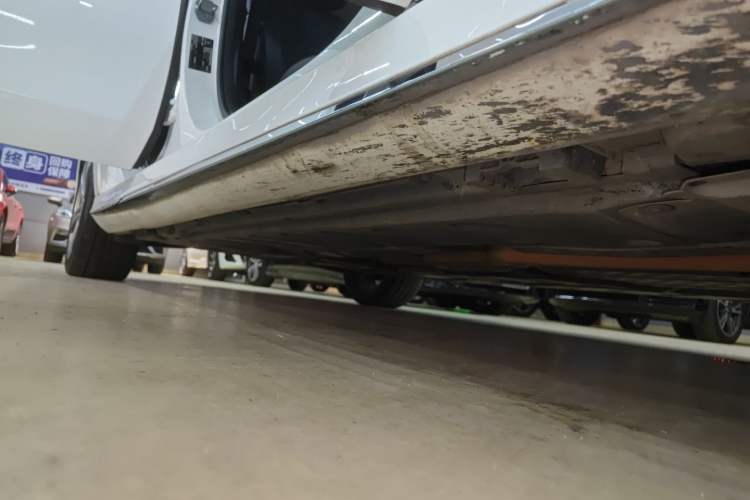 Used Mercedes-Benz E-Class 2019 E 200 L Sport Edition
