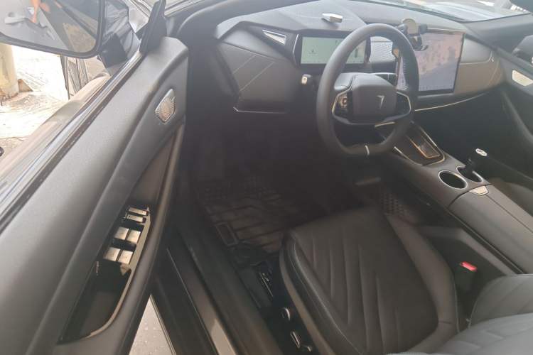 Used  SL03 2024 530 Plus Pure Electric Version
