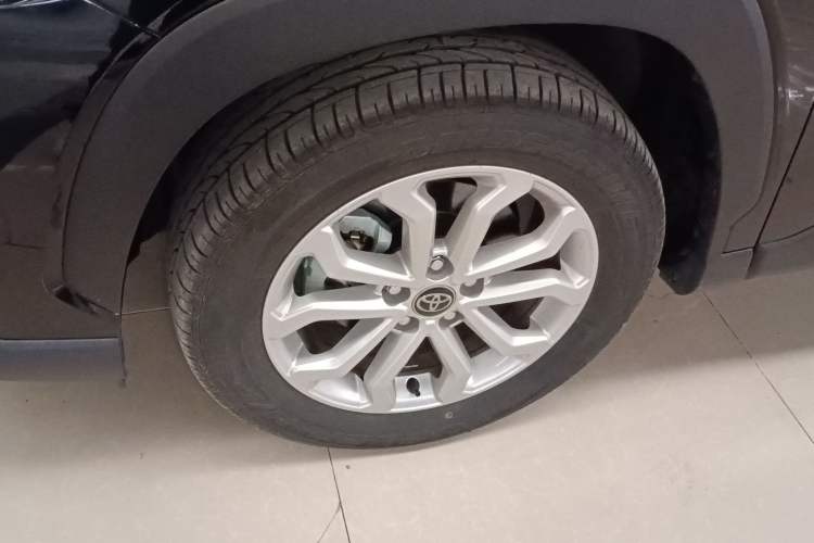 Used Toyota FRONTLANDER 2024 2.0L CVT Elite Edition