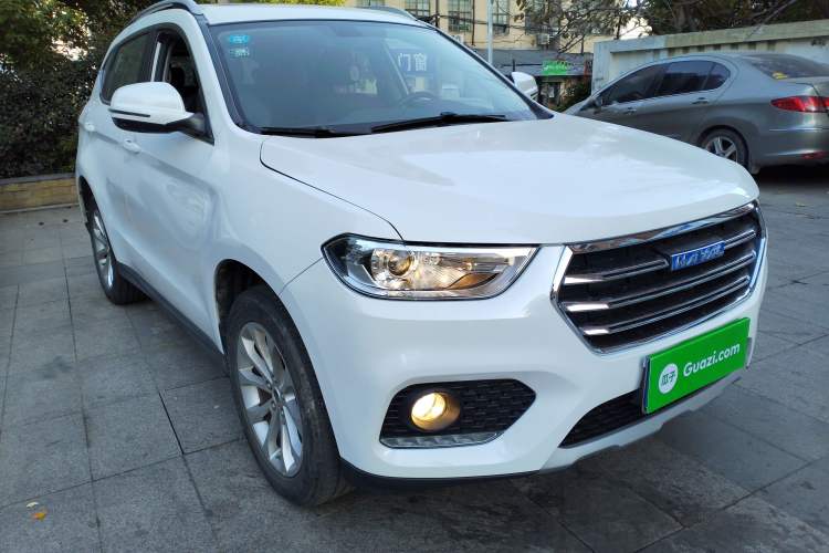 Used Haval H2 2018 Blue-Label 1.5T Dual-Clutch Two-Wheel-Drive Luxury Model