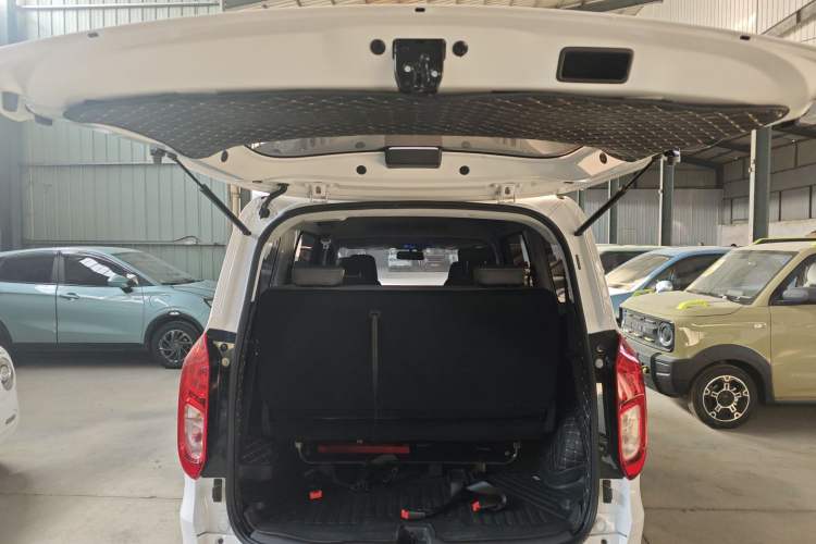 Used Wuling Hongguang New Energy 2025 Extended-Range Hybrid 50KM Comfort Version