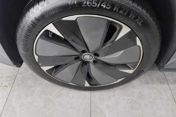 Used BYD Tang L 2025 EV 600KM All-Wheel-Drive LiDAR Flagship Model