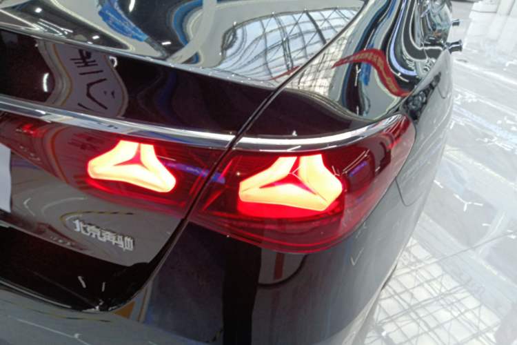 Used Mercedes-Benz E-Class 2025 E 300 L Stylish Model
