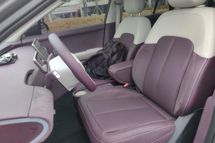 Used  firefly 2025 Illuminated Edition