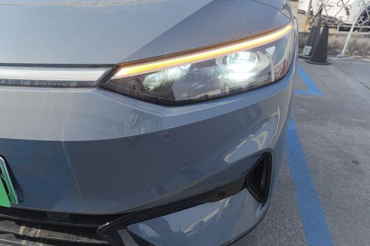 Used Volkswagen ID.7 VIZZION 2024 AIR model
