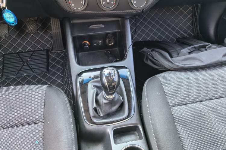 Used Kia K3 2016 1.6L Manual GLS