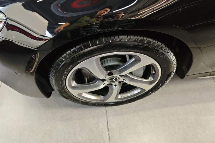 Used Mercedes-Benz E-Class 2018 Restyled E 300 L Sport Luxury Edition
