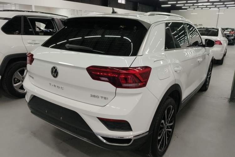 Used Volkswagen T-ROC 2021 280TSI DSG Two-Wheel Drive Comfort Connect Edition
