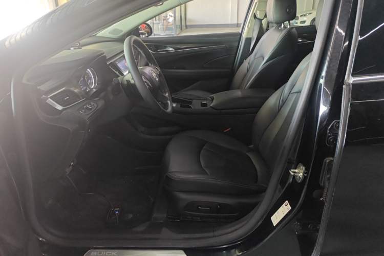 Used Buick LaCrosse 2021 552T Luxury Version
