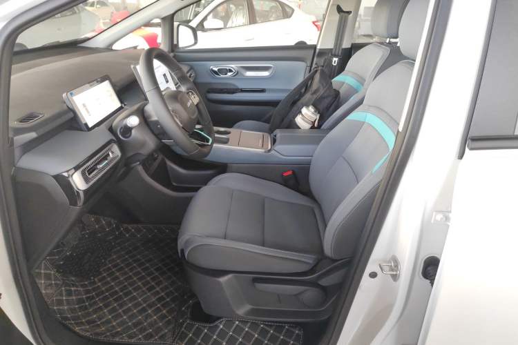 Used AION Y 2023 Plus 510 Enjoy Edition
