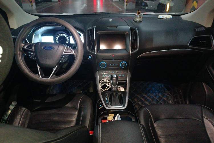 Used Ford Edge 2017 EcoBoost 245 Four-Wheel Drive Sporty 7-Seater
