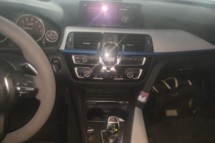 Used BMW 3 Series 2018 320i M Sport Package
