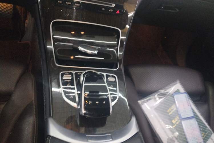 Used Mercedes-Benz GLC 2018 GLC 260 4MATIC Dynamic Edition
