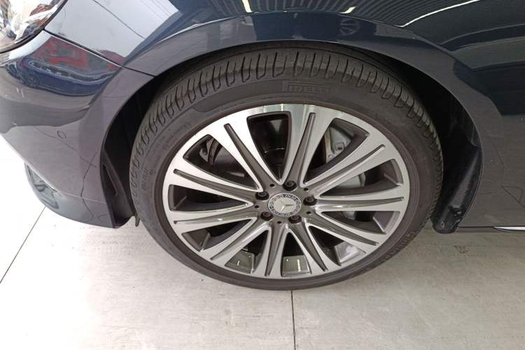 Used Mercedes-Benz E-Class 2016 E 300 L Luxury Model