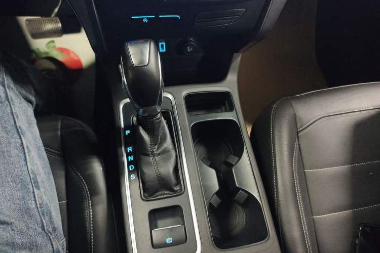 Used Ford Kuga 2017 EcoBoost 180 Two-Wheel-Drive Tiger Leap Model
