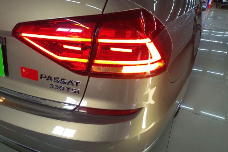 Used Volkswagen Passat 2017 330TSI DSG Prestige Edition
