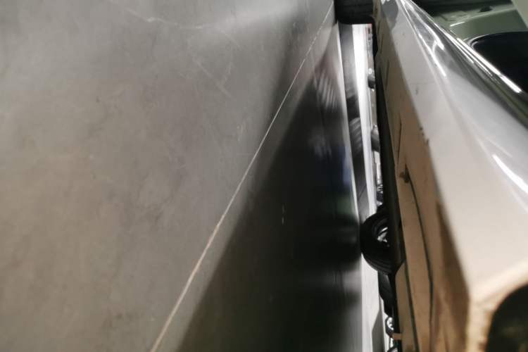 Used ORA White Cat 2022 Xiaoyue Mao Edition 360 km Luxury Model Lithium NMC
